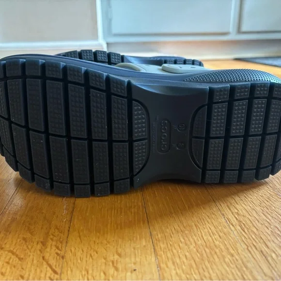 Crocs Mega Crush Sandal - Picture 5 of 7